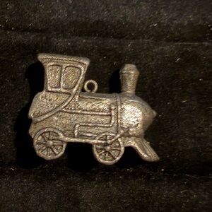 Hallmark Cards 2002 Hasbro Pewter Train Locomotive Christmas Ornament 1”